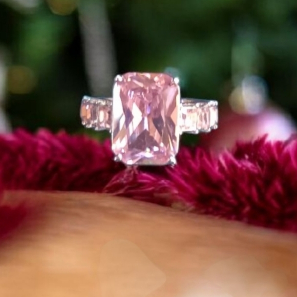 💕925 Sterling Silver Pink Ice Moissanite Ring - Picture 4 of 17